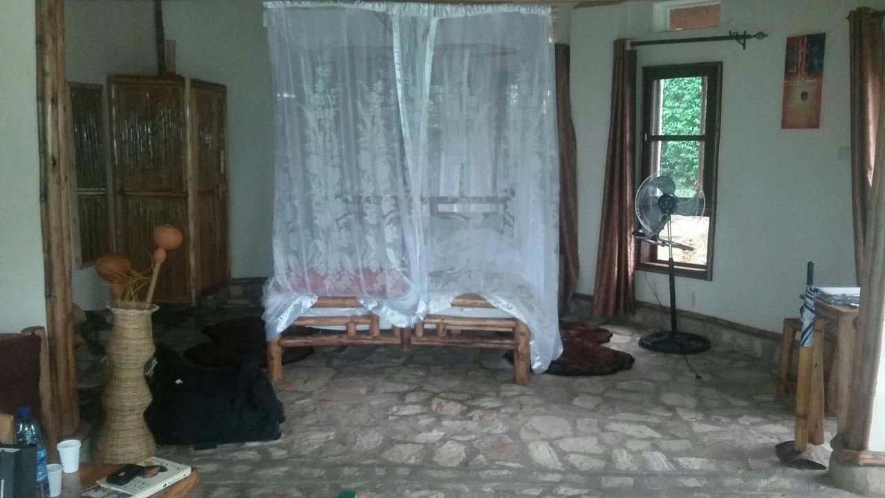 Lakeside Escape - Uganda Mpenja Exterior photo
