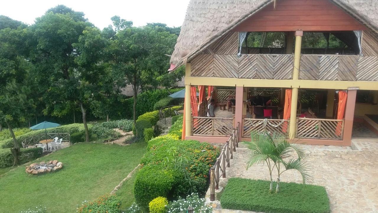 Lakeside Escape - Uganda Mpenja Exterior photo